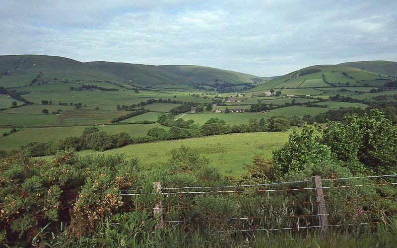 WT 2700 335-02 UK 1992-1.jpg